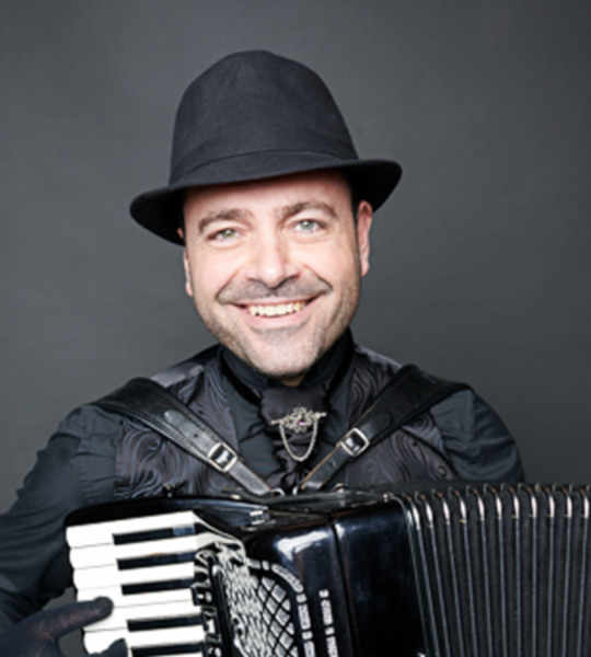 Robert Jakimovski Robert Jakimovski